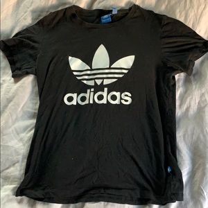 Adidas logo tee